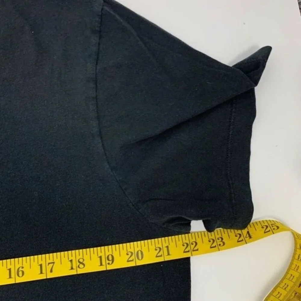 Nike min’s black short sleeve tee Sz L